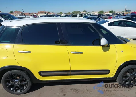 2015 Fiat 500L Urbana Trekking z USA, uszkodzony, nr VIN ZFBCFADH8FZ031957